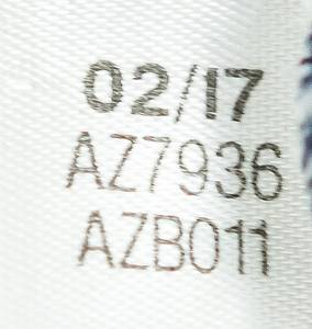 Original match worn Spielertrikot vom FC Bayern München mit der Rückennummer 8. Getragen von Javi Martinez am 16.12.2017 im Spiel der Fußball Bundesliga gegen den VfB Stuttgart. VfB - Bayern 0:1. Martinez ist Fußball Weltmeister 2010 und Europameister 2012. Status:AAB. - Bild 7