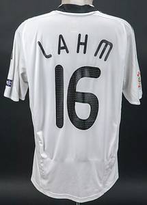 Original match worn  Spielertrikot von Deutschland mit der Rückennummer 16. Getragen von Philipp Lahm in einem Spiel der Fußball Europameisterschaft 2008. Lahm ist Fußball Weltmeister 2014. Status:ABB. - Bild 3
