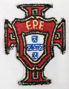 Original match worn / issued Spielertrikot von Portugal mit der Rückennummer 2. Getragen von Joao Domingos Pinto in einem Qualifikationsspiel zur Fußball Weltmeisterschaft in der Saison 1984/1985. Status:ABC. - Bild 4