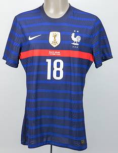 Original match worn / issued Spielertrikot von Frankreich mit der Rückennummer 6. Getragen von Dayot Upamecano am 07.10.2020 im Freundschaftsspiel gegen die Ukraine. Frankreich - Ukraine 7:1. Upamecano ist Vize-Weltmeister 2022 mit Frankreich. Status: AAB. - Bild 2