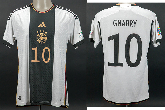 Original match worn (issued Spielertrikot von Deutschland mit der Rückennummer 10. Getragen von Serge Gnabry am 23.09.2022 im Gruppenspiel der Nations League gegen Ungarn. Deutschland - Ungarn 0:1. Status:AAB.
