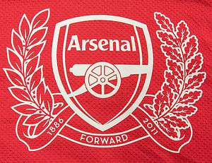 Original match worn Spielertrikot FC Arsenal mit der Rückennummer 16. Getragen von Aaron Ramsey in einem Spiel der englischen Premier League  in der Saison 2011/2012. Ramsey ist 83-facher Nationalspieler von Wales. Mit original COA von Your Heroes & Legends Limited. Status:ABC. - Bild 6