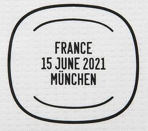 Original match worn Spielertrikot von Deutschland mit der Rückennummer 5. Getragen von Mats Hummels am 15.06.2021 im Gruppensspiel der Fußball Europameisterschaft gegen Frankreich. Frankreich - Deutschland 1:0. Trikot ist ungewaschen. Status:AAC. - Bild 10