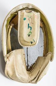 Original Fechtmaske von Heidi Schmid getragen bei internationalen Wettkämpfen für Deutschland 1960 - 1964. Bei den Olymischen Spiele 1960 und 1964 hat Heidi Schmid diese Art von Fechtmaske getragen. - Bild 5