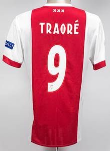 Original match worn Spielertrikot von Ajax Amsterdam mit der Rückennummer 9. Getragen von Bertrand Traore am 24.05.2017 im Finale der Europa League gegen Manchester United. Ajax - ManU 0:2. Traore ist ist 66-facher Nationalspieler von Burkina Faso. Status:AAB. - Bild 3