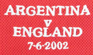 Original match worn ( issued Spielertrikot von England mit der Rückennummer 5. Getragen von Rio Ferdinand am 07.06.2002 im Gruppenspiel der Fußball Weltmeisterschaft gegen Argentinien. Argentinien - England 0:1. Status:AAC. - Bild 5