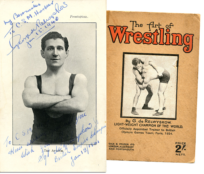 (1887-1943) Zwei original Signaturen von George de Relwyskow (GBR) auf einem S/W-Frontispiece in seinem Buch "The Art of Wrestling" (80 Seiten mit 60 S/W-Fotos, Karton 18,5x12 cm London 1919). George de Relwyskow ist der einzige Ringer in der Geschichte der Olympischen Spiele der bei einer Olympiade in zwei Gewichtsklassen antrat und jeweils eine Medaille gewann. Bei der Olympiade 1908 in London im Freistil: Leichtgewicht Gold; Mittelgewicht Silber.