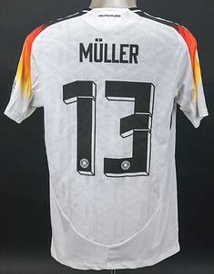 Original match issued Spielertrikot von Deutschland mit der Rückennummer 13. Vorbereitet für Thomas Müller am 14.06.2024 im Gruppenspiel der Fußball Europameisterschaft gegen Schottland. Deutschland - Schottland 5:1. Thomas Müller ist Fußball-Weltmeister 2014. Status:AAB. - Bild 3