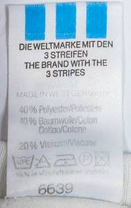 UEFA EURO 1988 football shirt Germany match worn - Original match-worn Germany shirt with the number 14. Worn by Thomas Berthold on June 10, 1988, in the opening match of the European Championship against Italy. Italy - Germany 1:1. Berthold is a 1990 World Cup winner and 1986 World Cup runner-up. Status: AAA --Short-sleeved jersey; size 7/8; DFB logo (with tongue on the eagle), embroidered; adidas logo printed; flocked back number; jersey has minor signs of wear; adidas. The consignor has acquired this jersey directly from the collection of Thomas Berthold. Condition: A- - Bild 7