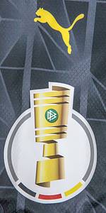 Dortmund, Borussia - Trikot 2020  | Original match worn Spielertrikot von Borussia Dortmund mit der Rückennummer 17. Getragen von Erling Haaland am 04.02.2020 im DFB Pokalspiel Viertelfinale gegen den SV Werder Bremen. Das war Haalands erster Einsatz im DFB-Pokal, er schoß zudem noch ein Tor!  Status:AAB. - Bild 6