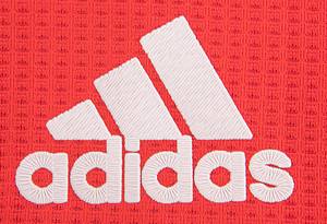 match worn football shirt Bayern Munich 2020/2021 - Original match-worn FC Bayern Munich shirt with the number 25. Worn by Thomas Müller on January 24, 2021, in a Bundesliga match against FC Schalke 04. Schalke lost 0-4 to Bayern. Müller is the 2014 World Cup winner. Status: AAB --Short-sleeved jersey; size 5; gummed club logo, 4 championship stars, and adidas logo; advertising print "-T---"; gummed player name, number, and 'FC Bayern München' lettering; gummed 'Mia san mia' lettering on the back of the collar; with 2019/2020 German Champion patch and Qatar Airways patch; Heat, RDY. Comes from the collection of a Bayern Munich employee. Condition: A - Bild 6