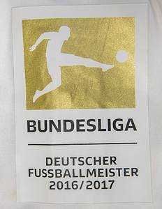 Original match worn Spielertrikot vom FC Bayern München mit der Rückennummer 2. Getragen von Sandro Wagner  am 21.04.2018 im Spiel der Fußball Bundesliga gegen Hannover 96. Hannover - Bayern 0:3. Wagner ist 8-facher Nationalspieler von Deutschland. Seltenes Away-Trikot von Kultspieler Sandro Wagner. Status:AAB. - Bild 5