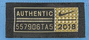 Manchester, City - Trikot 2018/2019  | Original match worn Spielertrikot von Manchester City mit der Rückennummer 4. Getragen von Ilkay Gündogan am 12.03.2019 im Achtelfinale der UEFA Champions League gegen den FC Schalke 04. Man City - Schalke 7:0; Gündogan ist 82-facher Nationalspieler von Deutschland. Tauschtrikot Status:AAA. - Bild 9