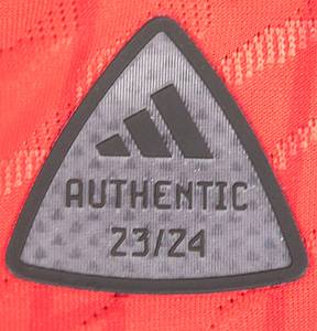 Original match worn Spielertrikot von Arsenal London mit der Rückennummer 29. Getragen von Kai Hvertz am 09.04.2024 im Champions League Viertelfinal Hinspiel gegen den FC Bayern München. Arsenal London - Bayern 2:2. Havertz ist 54-facher Nationalspieler von Deutschland. Status:AAB. - Bild 6