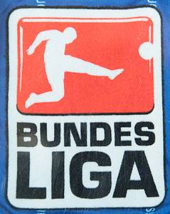 Sorry, no english description is available. ... match worn football shirt VfL Bochum 2008/2009 -  Condition: A-.....Trikot kurzarm; Größe L; Vereins-Logo geflockt; Do You Football-Logo gummiert; Werbeaufdruck 'kik Textil-Diskontt' geflockt; Schriftzug 'VfL Bochum 1848' auf Kragenrückrseite gummiert; Spielername, Rückennummer und Schriftzug 'Bochum' gummiert; Trikot hat geringe Gebrauchsspuren und Schriftzeilen 'wir sund unbeugsam!'; mit BL Patch und -T---Home- Patch; Do You Football. - Bild 7