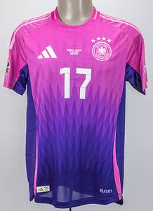 Original match-issued Germany shirt with number 17. Assisted by Florian Wirtz in a European Football Championship group match against Hungary on June 19, 2024. Germany won 2-0 in Hungary. Status: AAC --Short-sleeved jersey; size M; rubberized DFB logo, 4 World Cup stars and adidas logo; rubberized match details, player name and back number (front and back); rubberized 'Deutschland' lettering on the back of the collar; jersey with UEFA Euro 2024 Trophy patch and UEFA Foundation for children patch; adidas Heat.Rdy. Condition: A - Bild 2