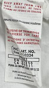 Original match worn Hamburger SV Spielertrikot mit der Nummer 23 vom ehemaligen HSV-Kapitän Rafale van der Vaart .Getragen in einem Bundesliga-Spiel in der Saison 2006/2007. Trikot weist deutliche Spielspuren auf. Trikot stammt aus der Sammlung eines ehemaligen Bundesliga-Profis. Status:ABA. - Bild 9