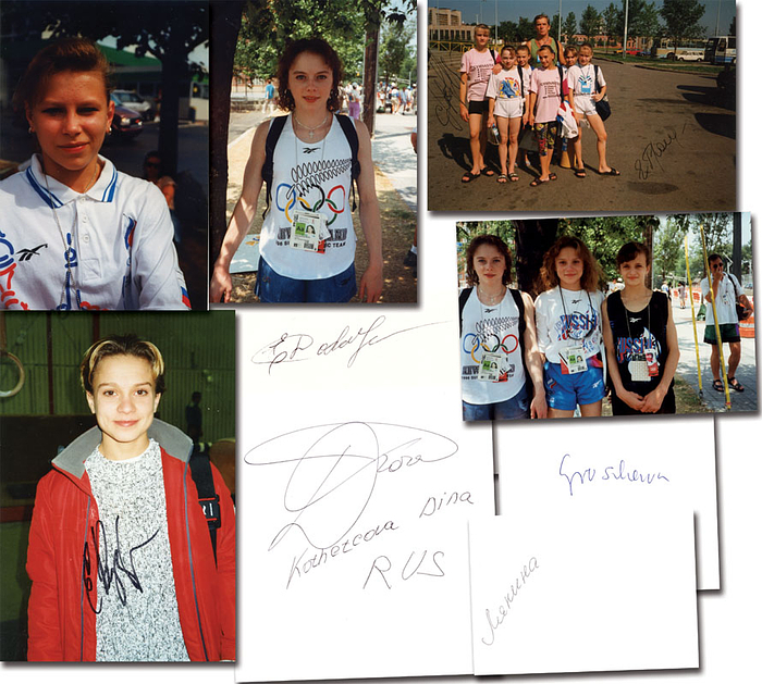Silbermedaille im Turnen Mannschaft Mehrkampf Frauen für die Russland bei den Olympischen Spielen 1996. 6 original Signaturen: Oksana Ljapina (Sehr selten!); Swetlana Chorkina (Gold Barren); Jelena Dolgopolowa; Jelena Groschewa; Dina Kotschetkowa; Ewgenija Kusnezowa. 2 Farbfotos und 4 Karteikarten, 15,5x12 bis 10x7,5 cm.