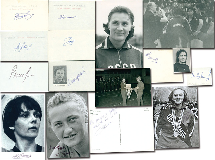 Silbermedaille im Volleyball Frauen für die UdSSR bei den Olympischen Spielen 1964. Ljudmila Buldakowa (1938-2006; 1968 + 1972 Gold),  Astra Biltauere, Marita Katuschewa (1938-1992; Signatut Rückseite Foto), Ninel Lukanina (Signatur auf Rückseite Foto), Nelli Abramowa, Tatjana Roschtschina, Antonina Ryschowa (1934-2020), Tamara Tichonina, Ljudmyla Hurejewa (1943-2017, Gurejewa), Walentyna Myschak (1942-2022), Inna Ryskal (1968 + 1972 Gold, 1976 Silber); Walentina Winogradowa, geb. Kamenjok (1943-2002; 1968 Gold. Hat 1964 noch mit Kamenjok unterschrieben, dananch nur noch mit Winogradowa! Rarität!). 3 Fotos, 2 Reprofotos, 6 Blancobelege, 15x10 cm bis 5,5x4 cm. KOMPLETTES TEAM!.