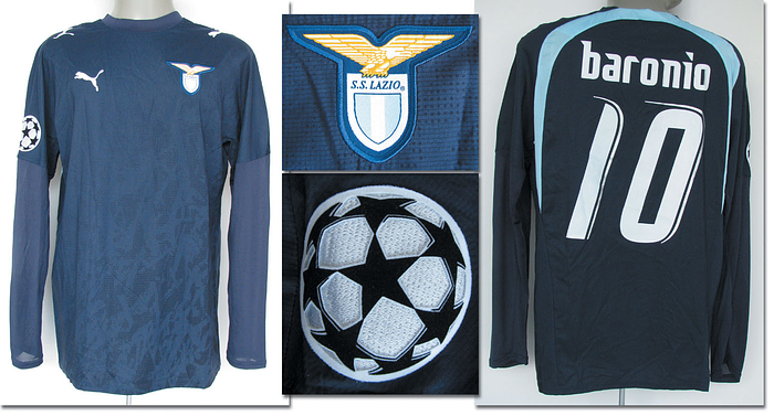 Original match issued Spielertrikot von Lazio Rom mit der Rückennummer 10. Vorbereitet für Roberto Baronio im CL-Spiel gegen Werder Bremen am 6.11.2007. Lazio Rom - Werder Bremen 2:1. Status:AAA.