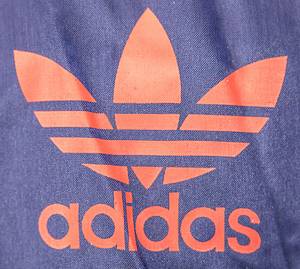 Original match worn Trainingsjacke von Deutschland für die Fußball - Nationalmannschaft ca. 1989.  Getragen von einem Betreuer im Jahre 1989. Status:ABA. Dabei DFB Mannschaftsfoto aus dem Jahr 1989 auf dem Franz Beckenbauer und Sepp Maier eine solche Jacke tragen. - Bild 5