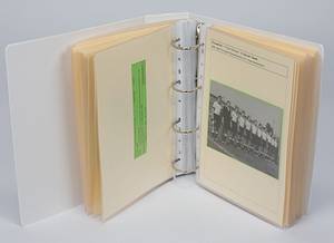 84 verschiedene S/W-Pressefotos der Fußball - Weltmeisterschaft 1954 in der Schweiz von den 1/8 - Finals bis zum Spiel um Platz 3. Alles original Pressefotos von verschiedenen Fotografen und Agenturen. Mannschaftsfotos und Spielszenen. 24,5x18 cm bis 17x12 cm. - Bild 2