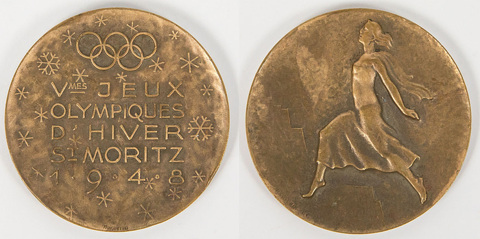 Offizielle Teilnehmermedaille für die 5.Olympischen Winterspiele 1948 in St.Moritz. "Vmes Jeux Olympiques d´Hiver St.Moritz 1948". Bronze, 4,3 cm.