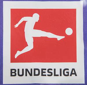 Original match worn Torwart-Trikot von Bayern München mit der Rückennummer 1. Getragen von Manuel Neuer in einem Spiel der Fußball Bundsliga in der Saison 2024/2025. Neuer ist Fußball-Weltmeister 2014. Status:ABB. - Bild 5