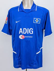 Original match worn Spielertrikot vom Hamburger SV mit der Rückennummer 6. Getragen von Raphael Wicky am 28.09.2003 im Spiel der Fußball Bundesliga gegen Hertha BSC Berlin. Hertha - HSV 1:1. Wicky ist 75-facher Nationalspieler von der Schweiz. Status:AAB. - Bild 2