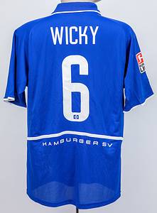 Original match worn Spielertrikot vom Hamburger SV mit der Rückennummer 6. Getragen von Raphael Wicky am 28.09.2003 im Spiel der Fußball Bundesliga gegen Hertha BSC Berlin. Hertha - HSV 1:1. Wicky ist 75-facher Nationalspieler von der Schweiz. Status:AAB. - Bild 3
