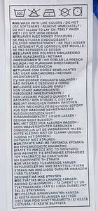 Original match worn Spielertrikot vom Hamburger SV mit der Rückennummer 6. Getragen von Raphael Wicky am 28.09.2003 im Spiel der Fußball Bundesliga gegen Hertha BSC Berlin. Hertha - HSV 1:1. Wicky ist 75-facher Nationalspieler von der Schweiz. Status:AAB. - Bild 8