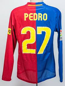 Original match worn / issued Spielertrikot vom FC Barcelona mit der Rückennummer 18. Getragen von Pedro in einem Spiel der spanischen LaLiga in der Saison 2008/2009. Pedro ist Fußball Weltmeister 2010 und Europameister 2012 mit Spanien. Status:ABC. - Bild 3