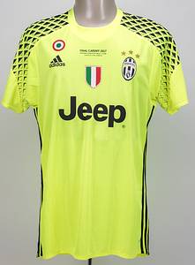 Original match worn / issued Torwart-Trikot von Juventus Turin mit der Rückennummer 1. Getragen von Gianluigi Buffon am 03.06.2017 im Finale der UEFA Champions League gegen Real Madrid. Juve - Real 1:4. Buffon ist Fußball Weltmeister 2006. Status:AAC. - Bild 2