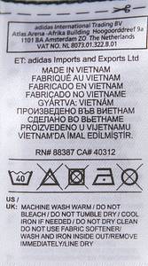 Original match worn / issued Torwart-Trikot von Juventus Turin mit der Rückennummer 1. Getragen von Gianluigi Buffon am 03.06.2017 im Finale der UEFA Champions League gegen Real Madrid. Juve - Real 1:4. Buffon ist Fußball Weltmeister 2006. Status:AAC. - Bild 12
