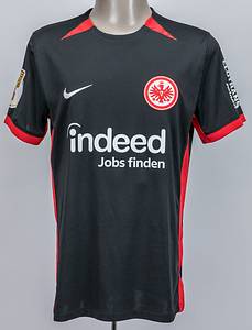 Original match worn Eintracht Frankfurt Spielertrikot mit der Nummer 15. Getragen von Ellyes Skhiri am 04.12.2024 im Achtelfinale des DFB Pokals gegen RB Leipzig. RB - Frankfurt 3:0. Skhiri ist 70-facher Nationalspieler von Tunesien. Status:AAB. - Bild 2
