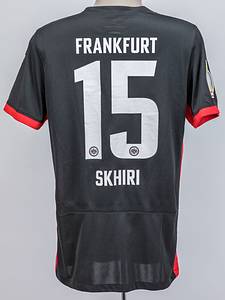 Original match worn Eintracht Frankfurt Spielertrikot mit der Nummer 15. Getragen von Ellyes Skhiri am 04.12.2024 im Achtelfinale des DFB Pokals gegen RB Leipzig. RB - Frankfurt 3:0. Skhiri ist 70-facher Nationalspieler von Tunesien. Status:AAB. - Bild 3