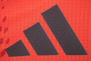 Original match worn Spielertrikot vom FC Bayern München mit der Rückennummer 42. Getragen von Jamal Musiala in einem Spiel der  Fußball Bundesliga in der Saison 2024/2025. Musiala ist 40-facher Nationalspieler von Deutschland. Status:ABB. - Bild 6