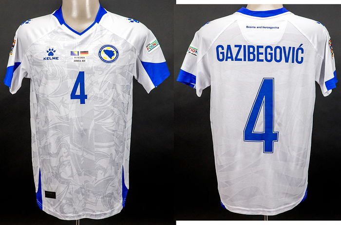 Original match worn / issued Spielertrikot von Bosnien-Herzegovina mit der Rückennummer 4. Getragen von Jusuf Gazibegovi am 11.10.2024 im Gruppenspiel der UEFA Nations League gegen Bosnien-Herzegovina. Bosnien - Deutschland 1:2. Status:AAB.