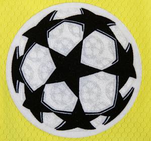 Original match worn / issued Torwart-Trikot von Juventus Turin mit der Rückennummer 77. Getragen von Gianluigi Buffon am 08.12.2020 im Spiel der UEFA Champions League gegen den FC Barcelona. Barcelona - Juventus 0:3. Sein letztes CL-Spiel seiner Karriere. Buffon ist Fußball Weltmeister 2006. Status:AAC. - Bild 6