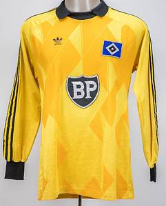Original match worn Torwart-Trikot vom Hamburger SV mit der Rückennummer 1. Getragen von Uli Stein in einem Spiel des DFB Pokals in der Saison 1986/1987. Uli Stein ist DFB Pokal Sieger 1987. Status:ABC. - Bild 2