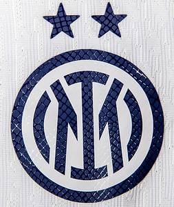 Original match worn / issued Spielertrikot von Inter Mailand mit der Rückennummer 10. Getragen von Valentino Lauzaro am 10.12.2024 im Spiel der UEFA Champions League gegen Bayer Leverkusen. Bayer 04 - Inter 1:0. Lauzaro ist 36-facher Nationalspieler von Österreich. Status:AAB. - Bild 4