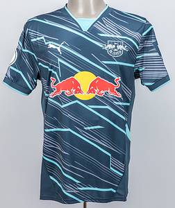Original match issued Spielertrikot vom RB Leipzig mit der Rückennummer 10. Vorbereitet für Xavi Simons am 02.04.2025 im Halbfinalspiel des DFB Pokals gegen den VfB Stuttgart. Stuttgart - RB 3:1. Xavi ist 26-facher Nationalspieler von den Niederlande. Status:AAB. - Bild 2