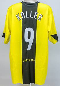 Original match worn Spielertrikot von Borussia Dortmund mit der Rückennummer 9. Getragen von Jan Koller am 06.05.2006 im Spiel der Fußball Bundesliga gegen Eintracht Frankfurt; BVB - Frankfurt 1:1. Koller ist 91-facher Nationalspieler von Tschechien. Tauschtrikot mit Jurica Puljiz. Status:AAA. - Bild 3