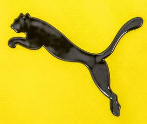 Original match worn Spielertrikot von Borussia Dortmund mit der Rückennummer 4. Getragen von Nico Schlotterbeck am 23.11.2024 im Spiel der Fußball Bundesliga gegen den SC Freibirg. Dortmund - Feiburg 4:0. Schlotterbeck ist 20-facher Nationalspieler von Deutschland. Status:AAB. - Bild 5