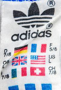 Original match worn / issued Spielertrikot von der DDR mit der Rückennummer 12. Getragen in einem Freundschaftsspiel für die DDR Fußball Nationalmannschaft in den 1980er Jahren. Status: ACC. - Bild 6