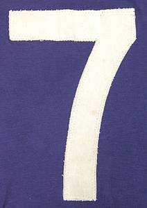 Original match worn Spielertrikot von Schottland mit der Rückennummer 7. Getragen in einem Fußball - Länderspiel ca. 1972: ABC. - Bild 6