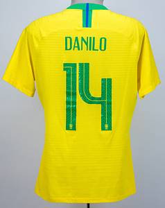 Original match worn Spielertrikot von Brasilien mit der Rückennummer 14. Getragen von Danilo (Luiz da Silva) im Freundschaftsspiel am 03.06.2018 gegen Kroatien. Brasilien - Kroatien 2:0. Ungewaschen. Status:AAB. - Bild 3