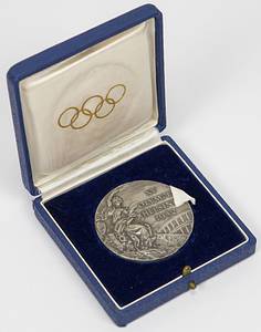 Siegermedaille für den 2.Platz bei den Olympischen Sommerspielen Helsinki 1952. Silber (70 Gramm), 5,2 cm im Originaletui. - Bild 4