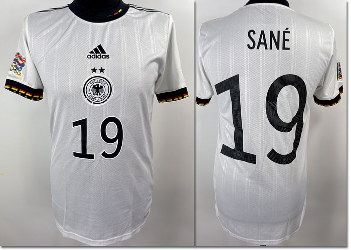 Original match issued DFB Spielertrikot mit der Nummer 19. Vorbereitet für Leroy Sane für das  Nations-League Spiel gegen England am 07.06.2022 in München. Status:AAB.