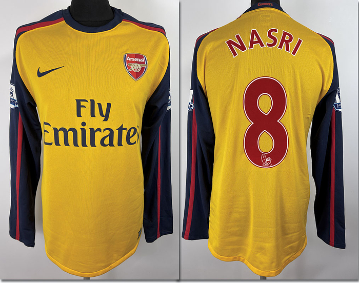 Original match issued Arsenal London Spielertrikot mit der Nummer 8 von Samir Nasri .Vorbereitet für das Premierleague-Spiel in der Saison 2008/2009. Status ABC.